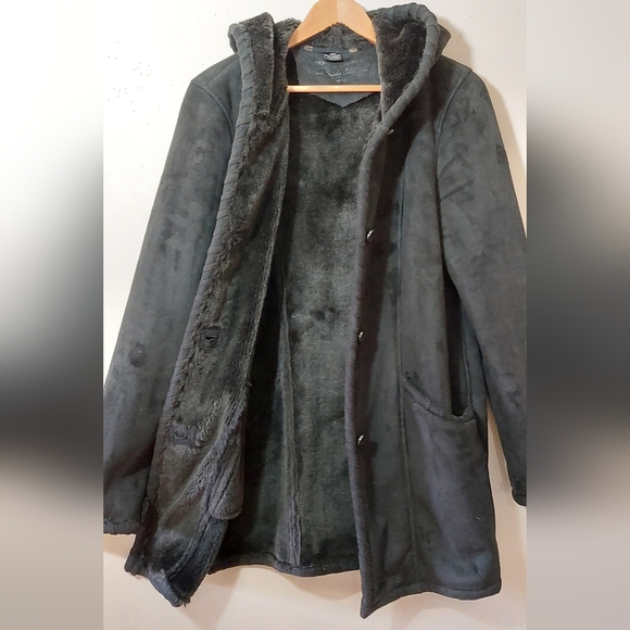 Black Suede Coat - Picture 5 of 7